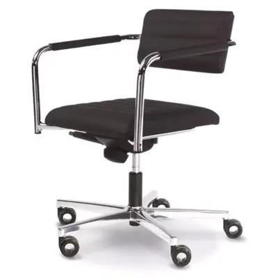 Tiani chair, L: 65cm, Width: 57cm, H: 73-82cm, Weight: 15,6kg. Sitting area: 42-51cm, 15,6kg (02/4)