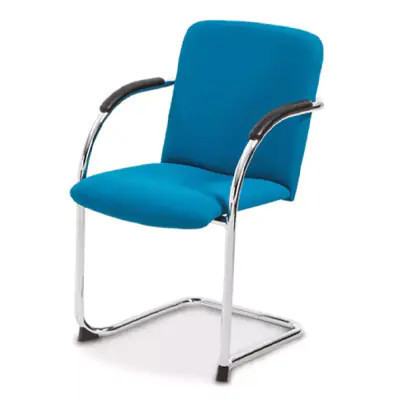 Forum chair, L: 86cm, Width: 59,3cm, H: 53,5cm, Weight: 9kg. Sitting area: 47,5cm, 9kg (37/1)