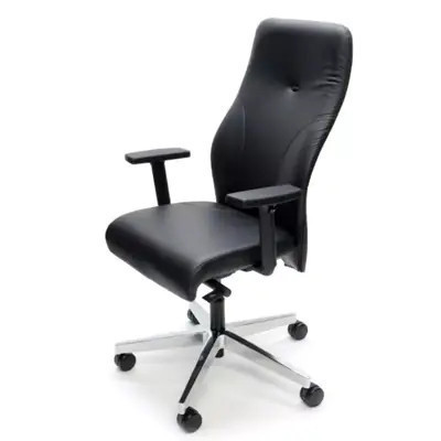 Forum chair, L: 62cm, Width: 58cm, H: 110-130cm, Weight: 20,4kg. Sitting area: 45-57cm, 20,4kg (37/20)