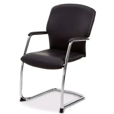 Forum chair, L: 54cm, Width: 61cm, H: 93cm, Weight: 9,8kg. Sitting area: 48,5cm, 9,8kg (37/6)